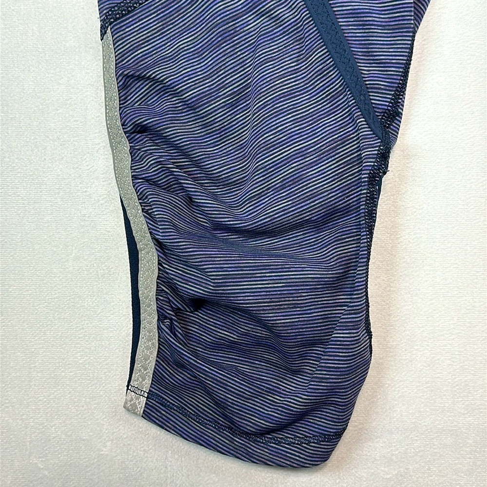 Lululemon Run Pace Capri Leggings Blue Size 8 Ruched Activewear Gymcore - Picture 3 of 12